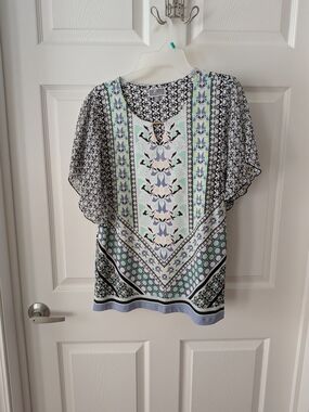 JM Collection Mint Green and Black Patterned Top